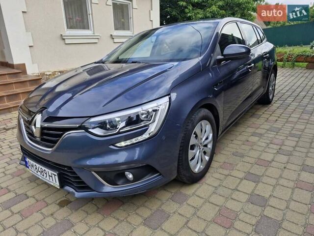 Рено Меган 2017 у Хмельницькому на Automoto.ua Сірий Рено Меган, об'ємом двигуна 1.6 л та пробігом 280 тис. км за 11500 $, фото 1 на Automoto.ua