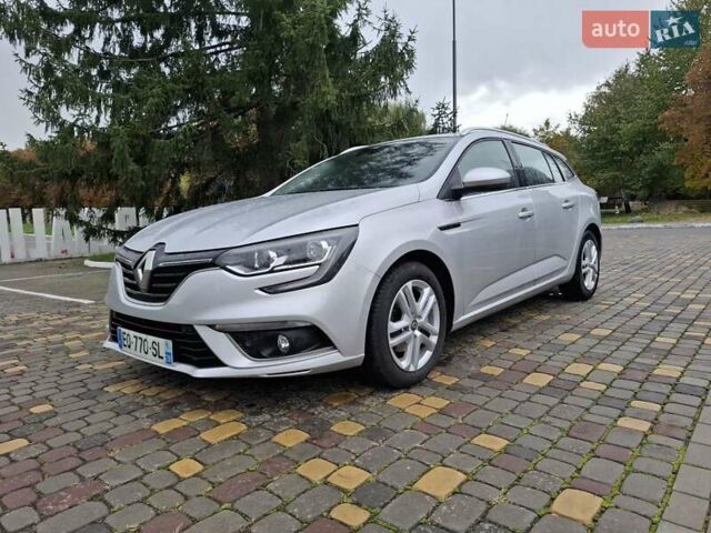Сірий Рено Меган, об'ємом двигуна 1.5 л та пробігом 224 тис. км за 12900 $, фото 1 на Automoto.ua