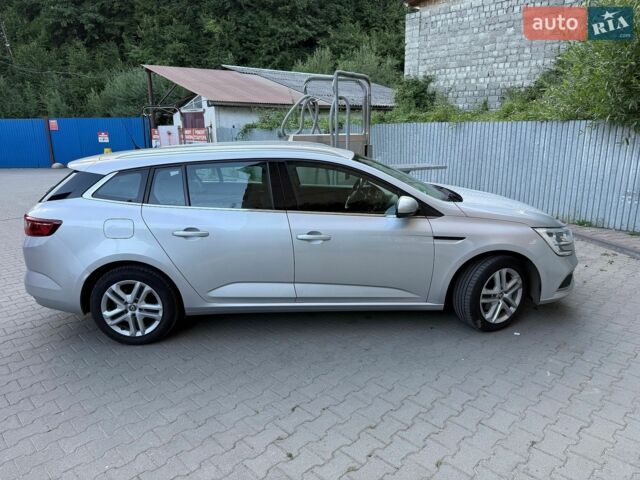 Сірий Рено Меган, об'ємом двигуна 1.46 л та пробігом 157 тис. км за 13700 $, фото 1 на Automoto.ua