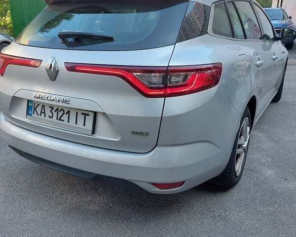 Сірий Рено Меган, об'ємом двигуна 1.46 л та пробігом 179 тис. км за 12500 $, фото 1 на Automoto.ua