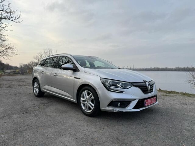 Серый Рено Меган, объемом двигателя 1.5 л и пробегом 165 тыс. км за 13900 $, фото 1 на Automoto.ua