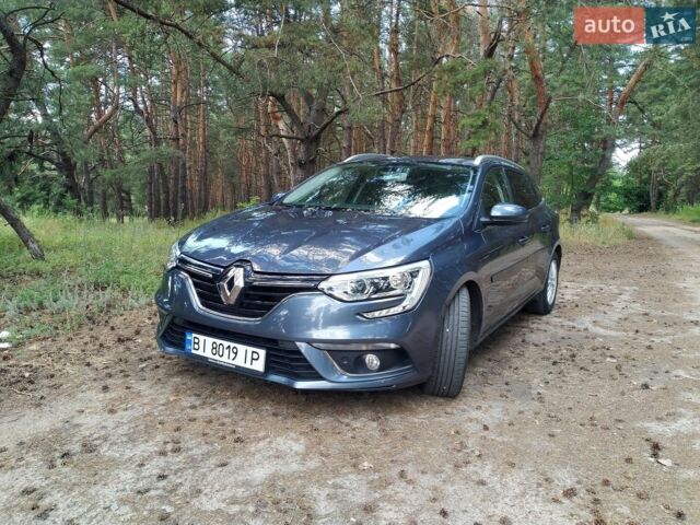 Серый Рено Меган, объемом двигателя 1.6 л и пробегом 153 тыс. км за 11850 $, фото 1 на Automoto.ua