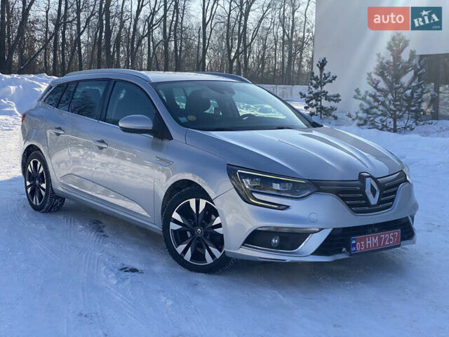 Сірий Рено Меган, об'ємом двигуна 1.5 л та пробігом 193 тис. км за 15800 $, фото 1 на Automoto.ua