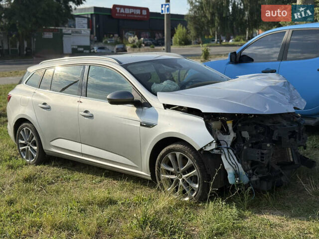 Сірий Рено Меган, об'ємом двигуна 1.7 л та пробігом 240 тис. км за 6300 $, фото 1 на Automoto.ua