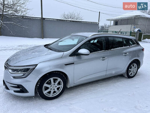 Серый Рено Меган, объемом двигателя 1.5 л и пробегом 145 тыс. км за 14900 $, фото 1 на Automoto.ua