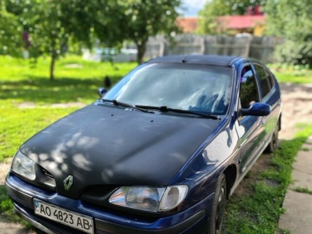 Синій Рено Меган, об'ємом двигуна 1.6 л та пробігом 400 тис. км за 1500 $, фото 1 на Automoto.ua