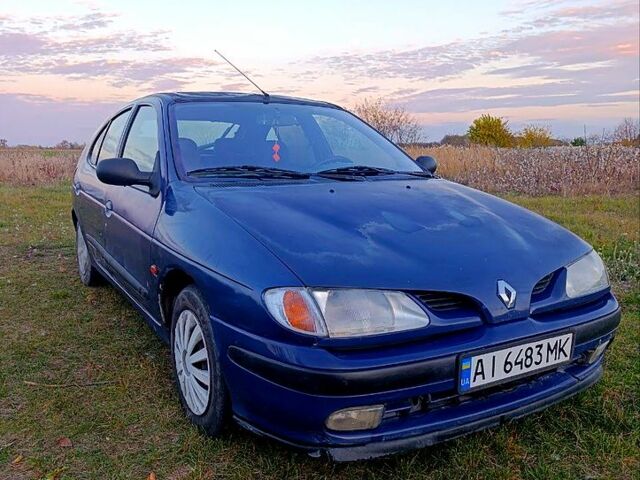 Синий Рено Меган, объемом двигателя 2 л и пробегом 306 тыс. км за 1350 $, фото 1 на Automoto.ua