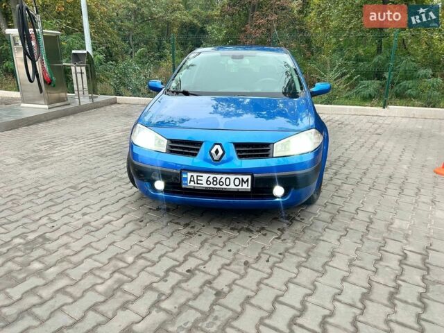 Синий Рено Меган, объемом двигателя 1.6 л и пробегом 361 тыс. км за 2600 $, фото 1 на Automoto.ua