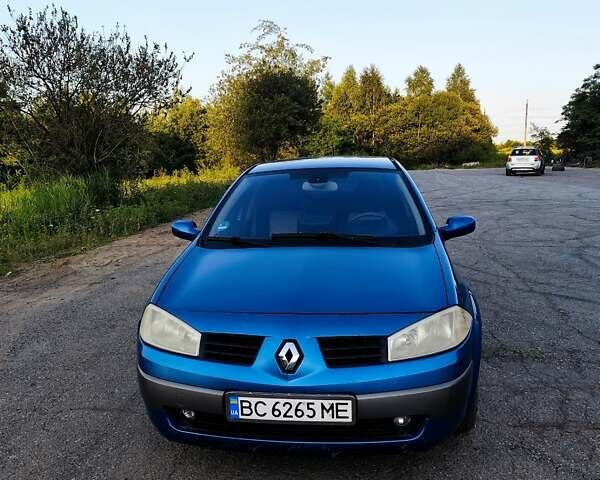 Синий Рено Меган, объемом двигателя 1.6 л и пробегом 155 тыс. км за 4900 $, фото 1 на Automoto.ua
