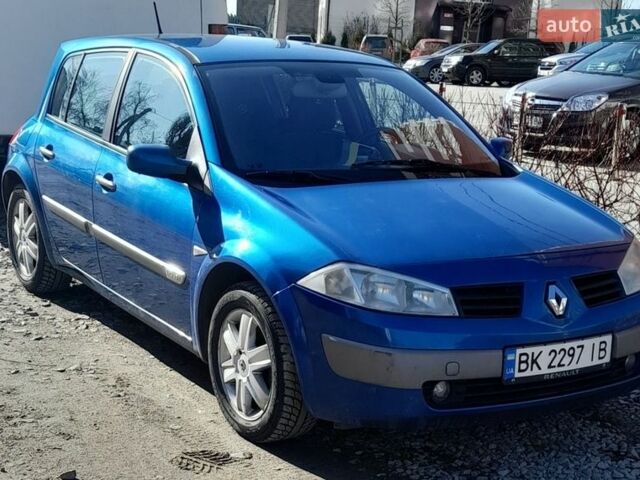 Синий Рено Меган, объемом двигателя 1.6 л и пробегом 250 тыс. км за 3500 $, фото 1 на Automoto.ua