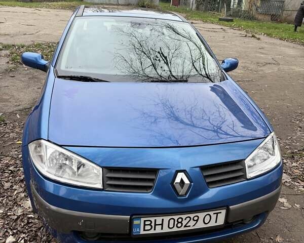 Синій Рено Меган, об'ємом двигуна 2 л та пробігом 139 тис. км за 4500 $, фото 1 на Automoto.ua