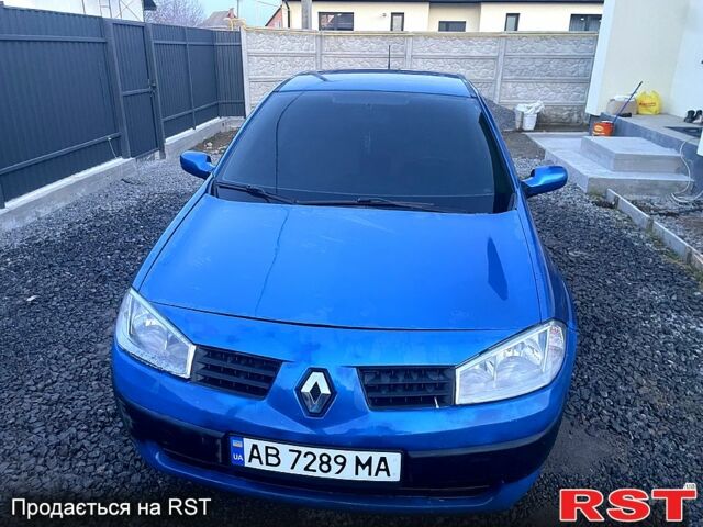 Синий Рено Меган, объемом двигателя 1.5 л и пробегом 26 тыс. км за 3200 $, фото 1 на Automoto.ua