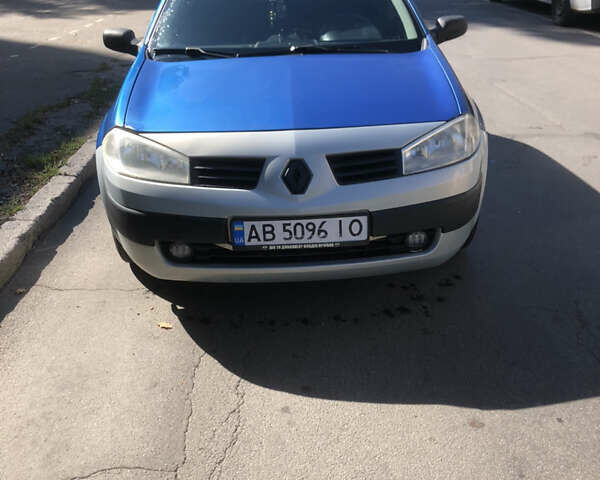 Синий Рено Меган, объемом двигателя 1.6 л и пробегом 228 тыс. км за 3400 $, фото 1 на Automoto.ua