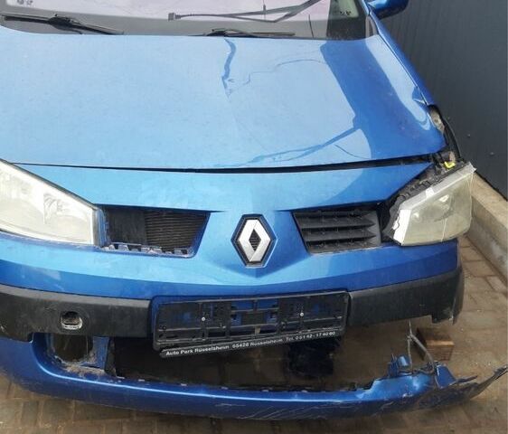 Синій Рено Меган, об'ємом двигуна 2 л та пробігом 200 тис. км за 1899 $, фото 1 на Automoto.ua