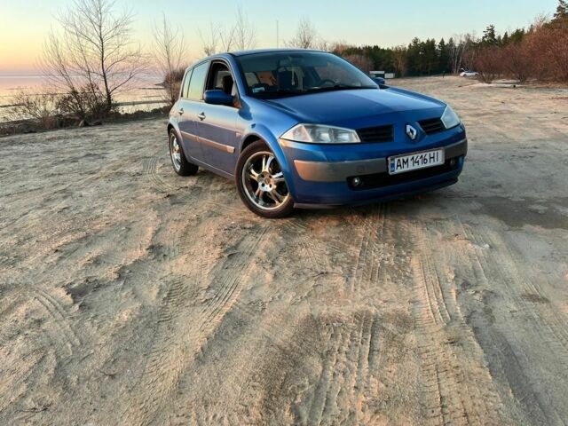 Синий Рено Меган, объемом двигателя 1.5 л и пробегом 280 тыс. км за 3200 $, фото 1 на Automoto.ua