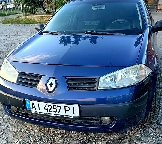Синий Рено Меган, объемом двигателя 1.6 л и пробегом 275 тыс. км за 4700 $, фото 1 на Automoto.ua