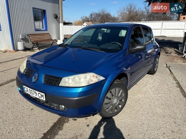 Синий Рено Меган, объемом двигателя 1.39 л и пробегом 193 тыс. км за 3350 $, фото 1 на Automoto.ua