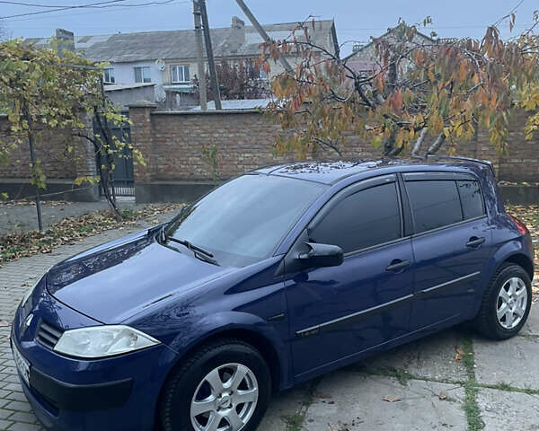 Синій Рено Меган, об'ємом двигуна 1.39 л та пробігом 277 тис. км за 4900 $, фото 1 на Automoto.ua