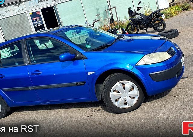 Синій Рено Меган, об'ємом двигуна 1.6 л та пробігом 110 тис. км за 4200 $, фото 1 на Automoto.ua