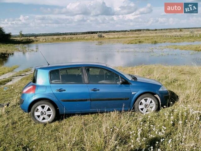 Синий Рено Меган, объемом двигателя 1.6 л и пробегом 187 тыс. км за 4800 $, фото 1 на Automoto.ua