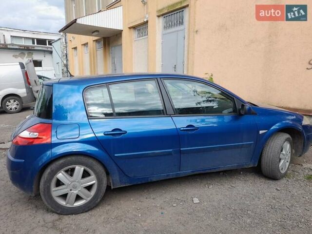 Рено Меган 2007 в Черновцах на Automoto.ua Синий Рено Меган, объемом двигателя 1.6 л и пробегом 229 тыс. км за 5100 $, фото 1 на Automoto.ua