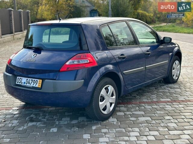Синій Рено Меган, об'ємом двигуна 1.6 л та пробігом 178 тис. км за 5300 $, фото 1 на Automoto.ua