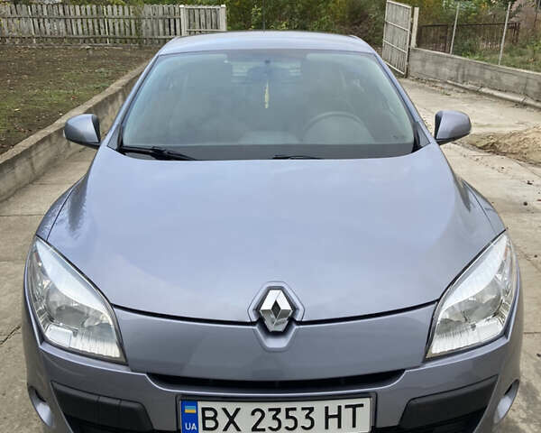 Синій Рено Меган, об'ємом двигуна 1.6 л та пробігом 135 тис. км за 6555 $, фото 1 на Automoto.ua