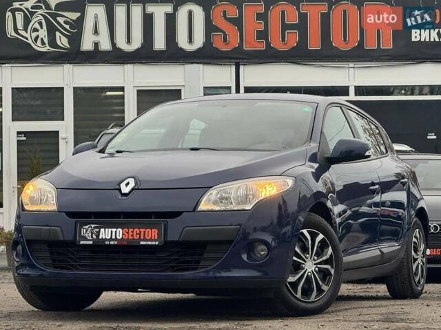 Рено Меган 2009 у Харкові на Automoto.ua Синій Рено Меган, об'ємом двигуна 1.6 л та пробігом 239 тис. км за 7200 $, фото 1 на Automoto.ua