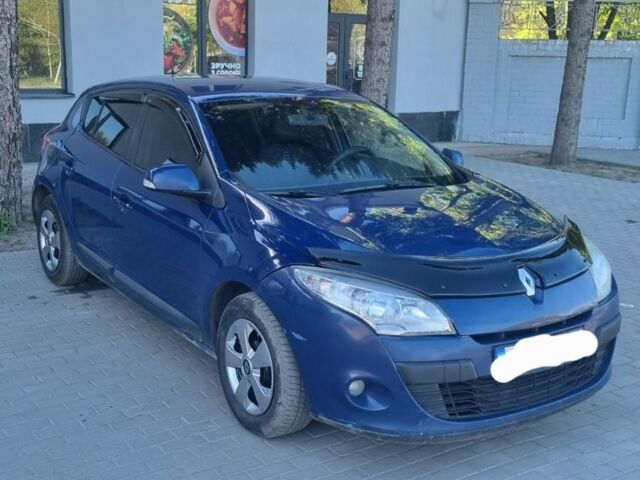 Синий Рено Меган, объемом двигателя 1.6 л и пробегом 257 тыс. км за 3799 $, фото 1 на Automoto.ua