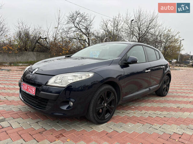 Синій Рено Меган, об'ємом двигуна 1.6 л та пробігом 177 тис. км за 6550 $, фото 1 на Automoto.ua