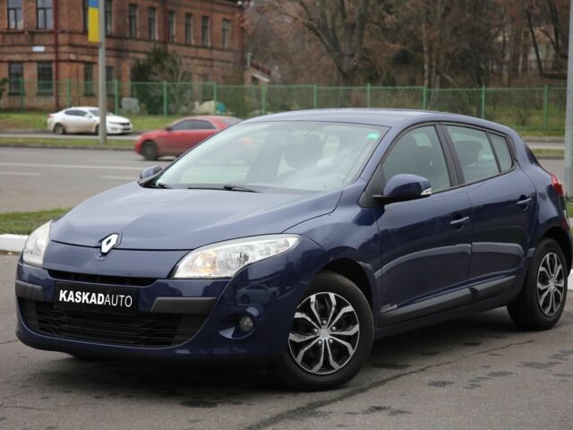 Синий Рено Меган, объемом двигателя 1.6 л и пробегом 239 тыс. км за 6900 $, фото 1 на Automoto.ua