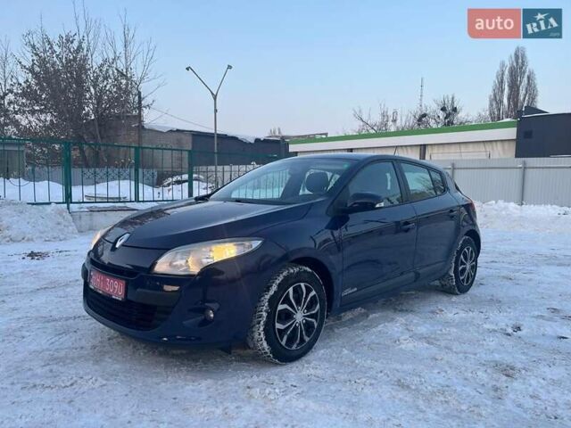 Синій Рено Меган, об'ємом двигуна 1.6 л та пробігом 239 тис. км за 5999 $, фото 1 на Automoto.ua