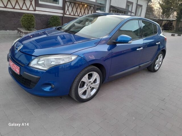 Синій Рено Меган, об'ємом двигуна 1 л та пробігом 234 тис. км за 5950 $, фото 1 на Automoto.ua