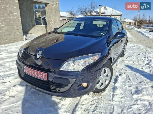 Синий Рено Меган, объемом двигателя 1.6 л и пробегом 146 тыс. км за 6699 $, фото 1 на Automoto.ua