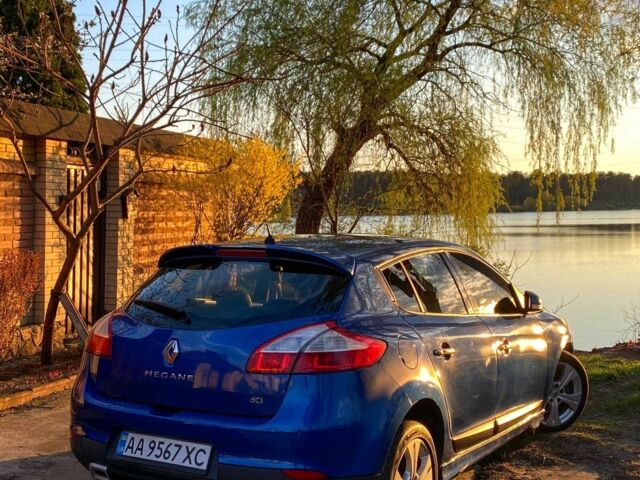 Синий Рено Меган, объемом двигателя 1.5 л и пробегом 225 тыс. км за 5500 $, фото 1 на Automoto.ua