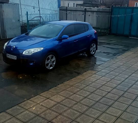 Синій Рено Меган, об'ємом двигуна 2 л та пробігом 240 тис. км за 7000 $, фото 1 на Automoto.ua