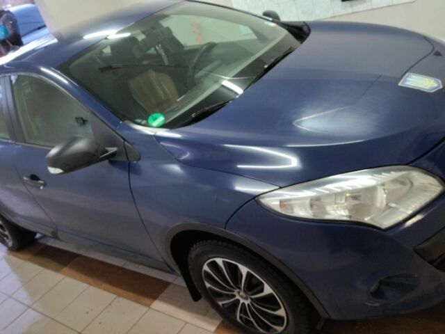 Синий Рено Меган, объемом двигателя 1.6 л и пробегом 148 тыс. км за 6450 $, фото 1 на Automoto.ua