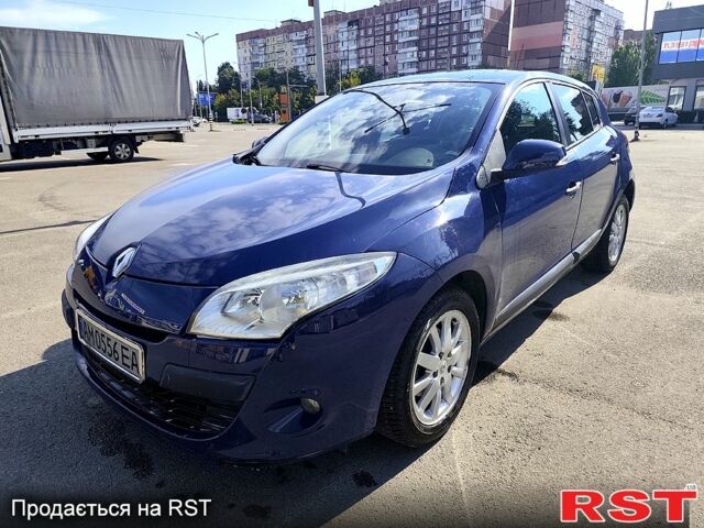 Синий Рено Меган, объемом двигателя 1.5 л и пробегом 230 тыс. км за 5800 $, фото 1 на Automoto.ua
