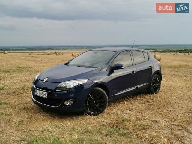 Синий Рено Меган, объемом двигателя 1.5 л и пробегом 298 тыс. км за 7450 $, фото 1 на Automoto.ua