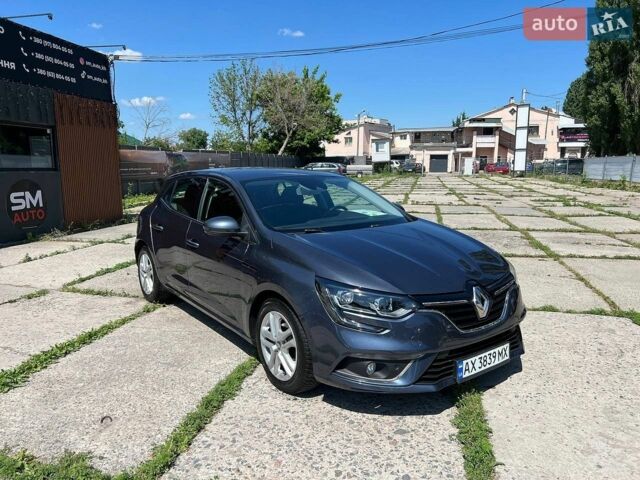 Синий Рено Меган, объемом двигателя 1.46 л и пробегом 255 тыс. км за 9800 $, фото 1 на Automoto.ua