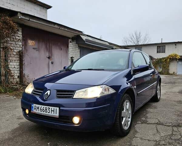 Синий Рено Меган, объемом двигателя 1.87 л и пробегом 239 тыс. км за 3200 $, фото 1 на Automoto.ua
