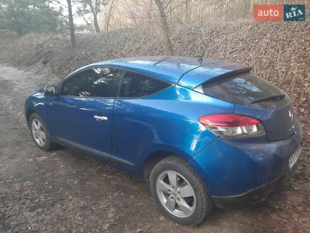 Синий Рено Меган, объемом двигателя 1.46 л и пробегом 112 тыс. км за 4800 $, фото 1 на Automoto.ua