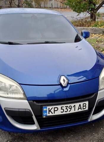 Синий Рено Меган, объемом двигателя 2 л и пробегом 255 тыс. км за 7000 $, фото 1 на Automoto.ua