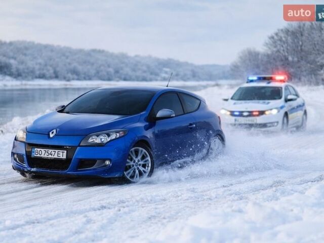 Синій Рено Меган, об'ємом двигуна 1.46 л та пробігом 286 тис. км за 7200 $, фото 1 на Automoto.ua