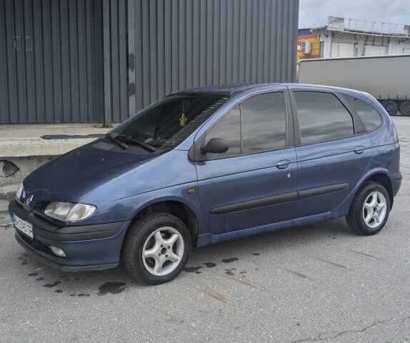 Синий Рено Меган, объемом двигателя 2 л и пробегом 246 тыс. км за 2499 $, фото 1 на Automoto.ua