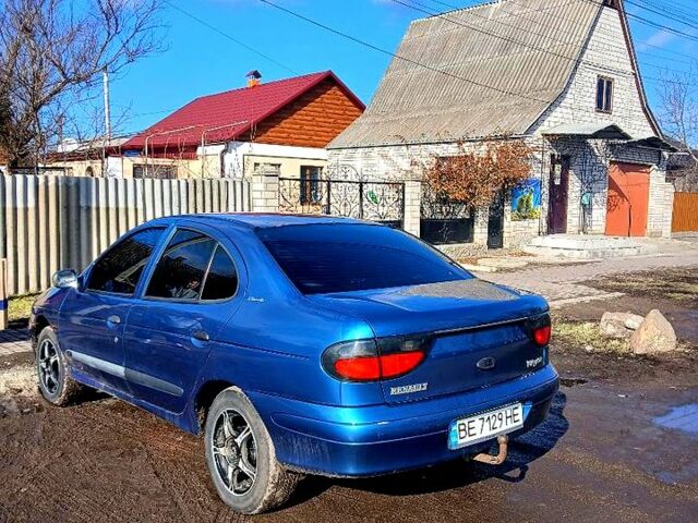 Синий Рено Меган, объемом двигателя 1.6 л и пробегом 0 тыс. км за 1550 $, фото 1 на Automoto.ua