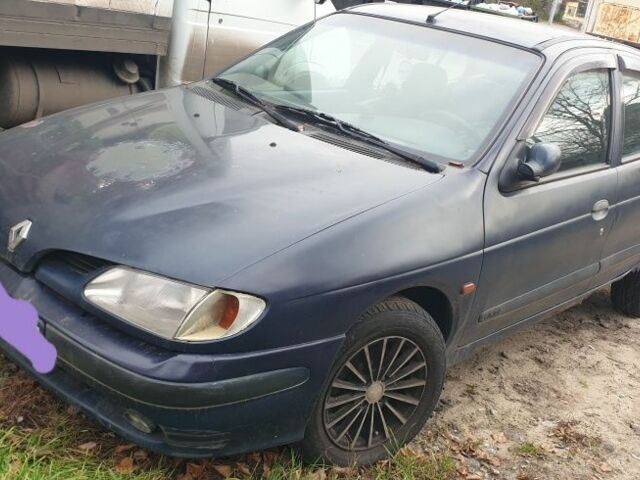 Синій Рено Меган, об'ємом двигуна 1 л та пробігом 328 тис. км за 565 $, фото 1 на Automoto.ua