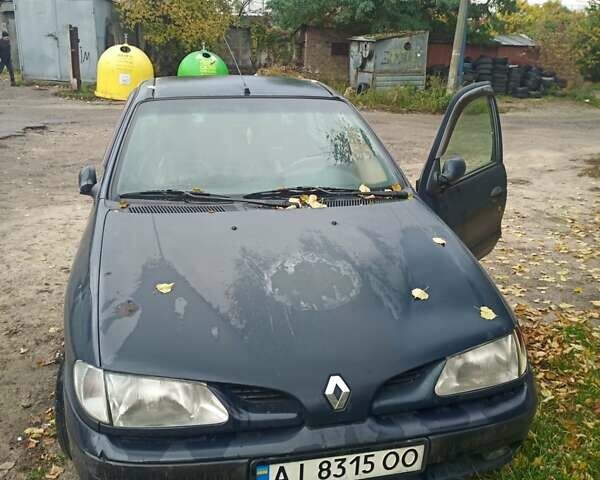 Синий Рено Меган, объемом двигателя 1.6 л и пробегом 350 тыс. км за 800 $, фото 1 на Automoto.ua