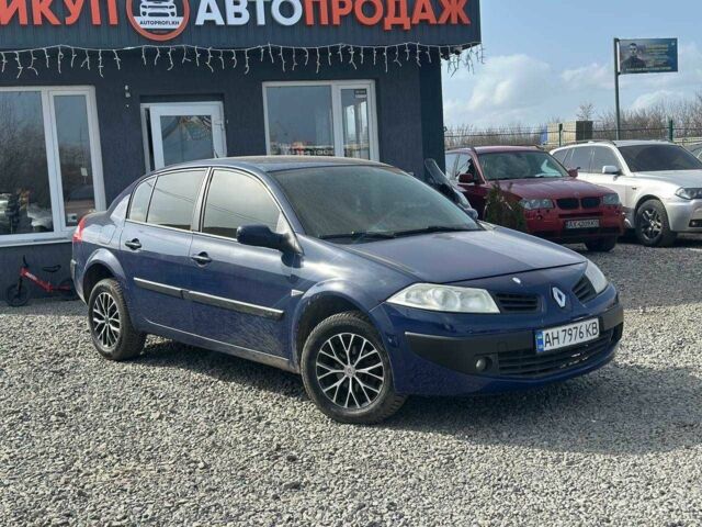 Синий Рено Меган, объемом двигателя 1.4 л и пробегом 220 тыс. км за 3999 $, фото 1 на Automoto.ua