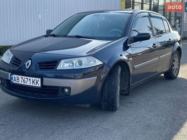 Синий Рено Меган, объемом двигателя 2 л и пробегом 224 тыс. км за 4900 $, фото 1 на Automoto.ua